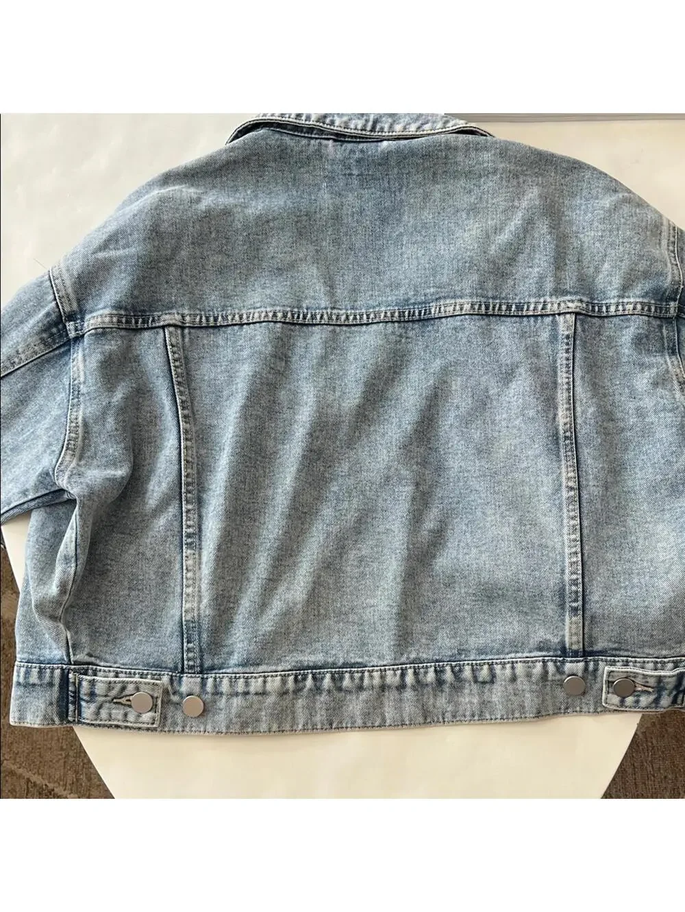 OAK + FORT Boxy Medium Acid Wash Cropped Heavyweight Denim Jean Jacket Small - Picture 4 of 6